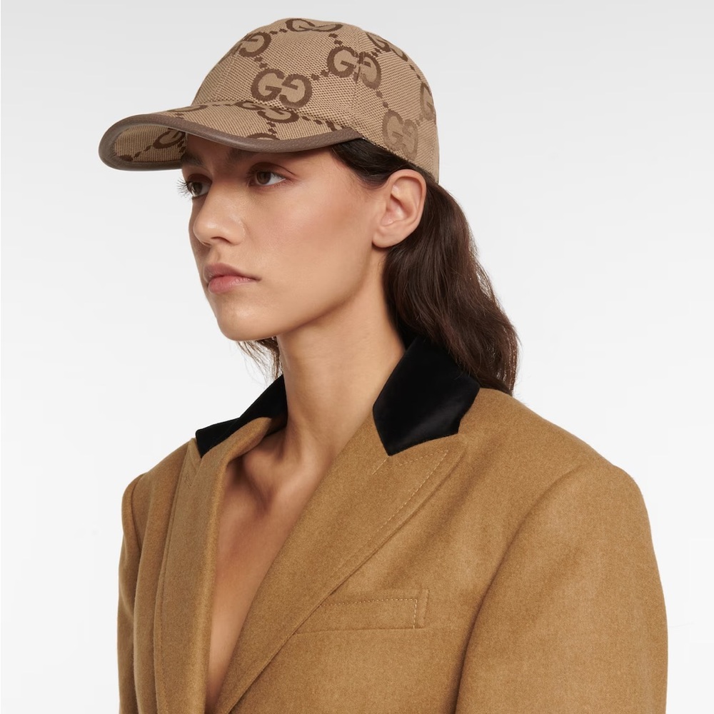 GUCCI GG GIANT LOGO CANVAS BASEBALL HAT CAP